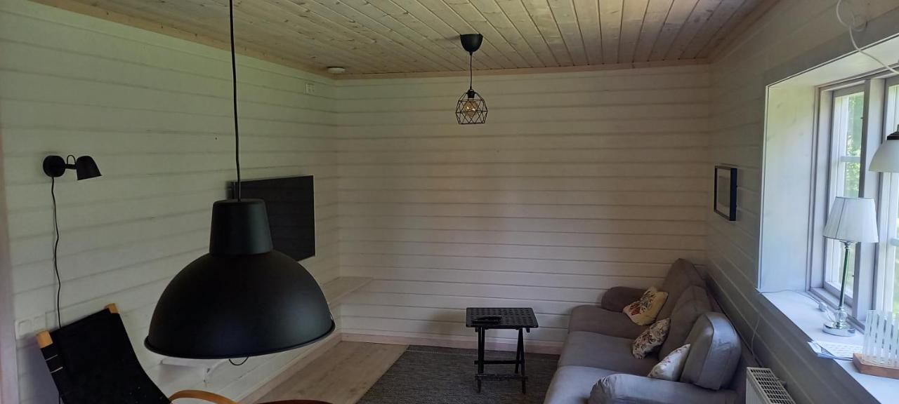 Apartment Vackert Belaegen Laegenhet I Gesunda Solleron