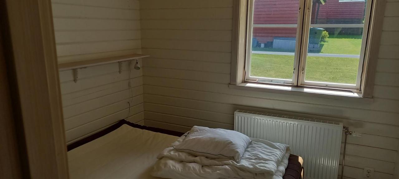 Vackert Belaegen Laegenhet I Gesunda Apartment *